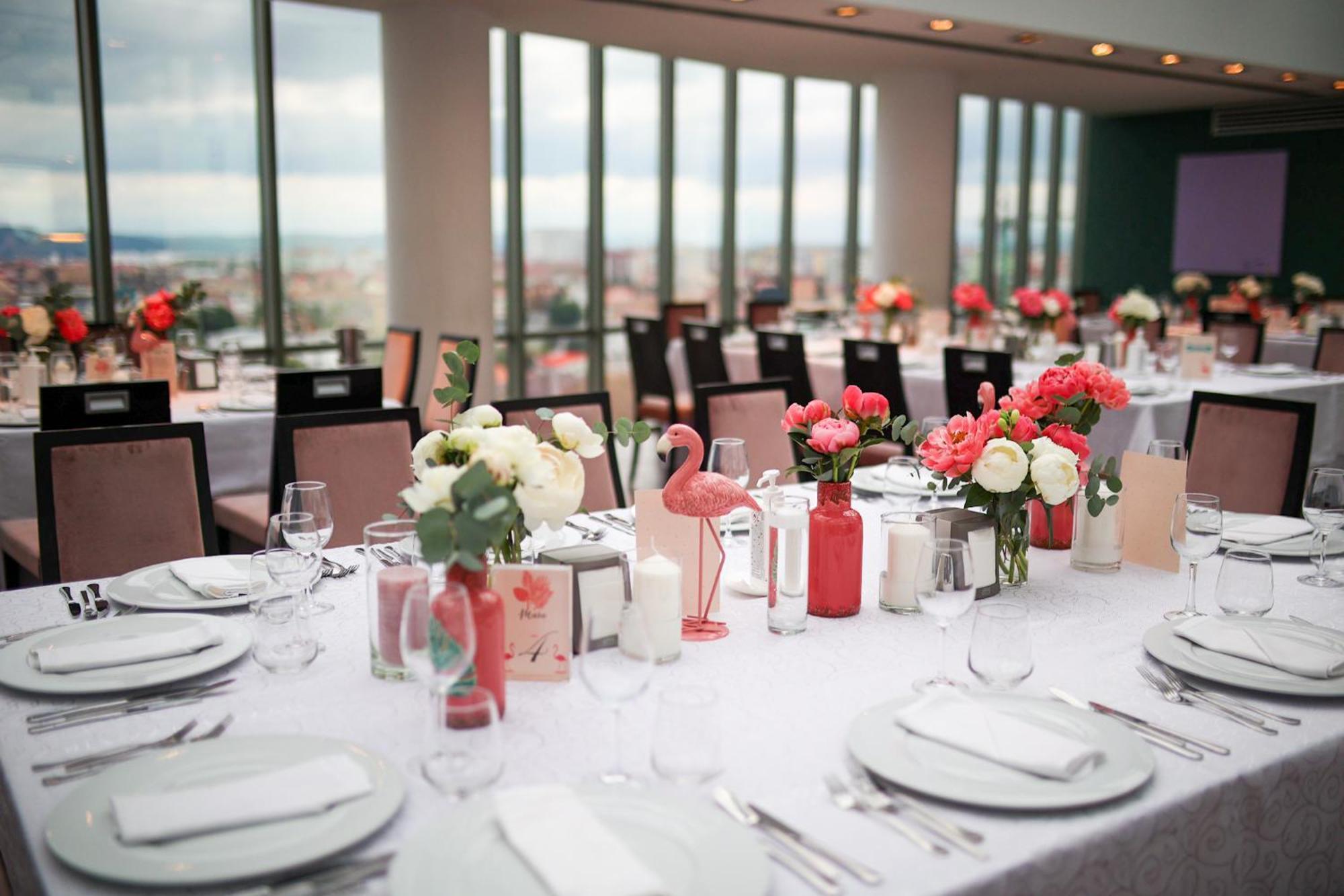 Hotel Golden Tulip Ana Tower ซีบิว ภายนอก รูปภาพ